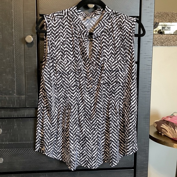 Roz & Ali Tops - Roz & Ali blouse sz L